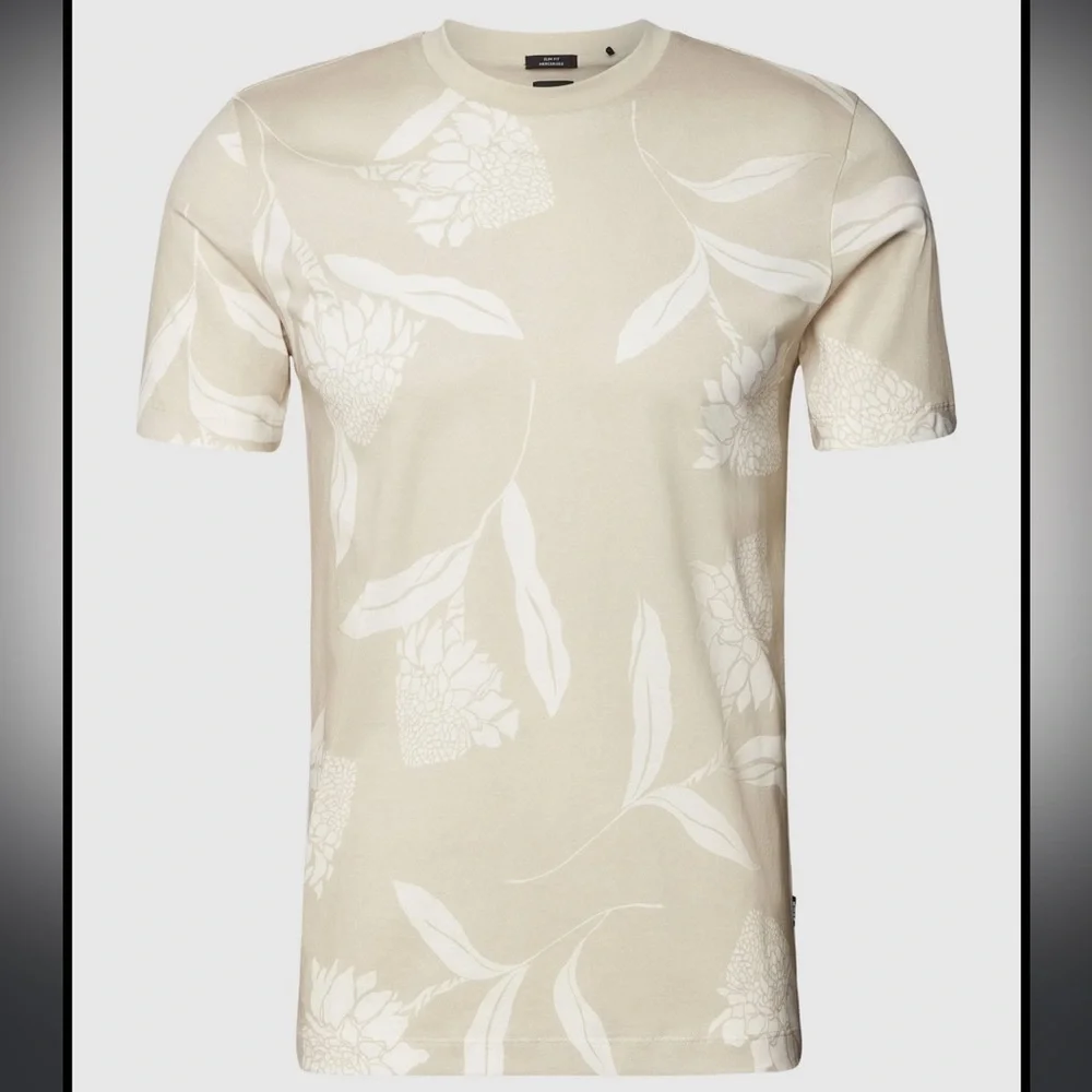 BOSS
Tessler 175 Cotton T Shirt NWT -Size S - Picture 3 of 6